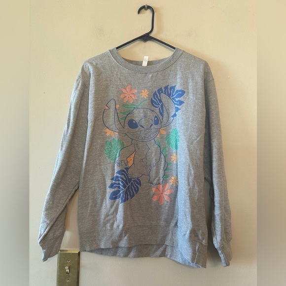 Disney Sweaters - Women’s Disney Stitch crewneck sweater M